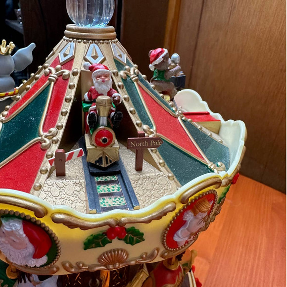 Vintage St. Nicholas Christmas Merry Go Round Carousel - Picture 12 of 16